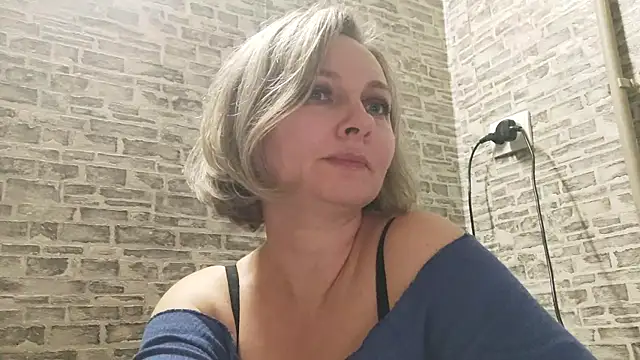 Snapshot of EdithManning chatting on 02-07-25, 02:47 EdithManning online show from 02-07-25, 02:47