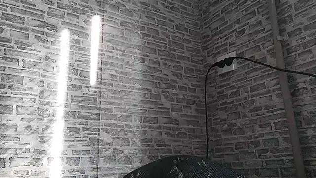 Snapshot of EdithManning chatting on 02-11-25, 09:20 EdithManning online show from 02-11-25, 09:20