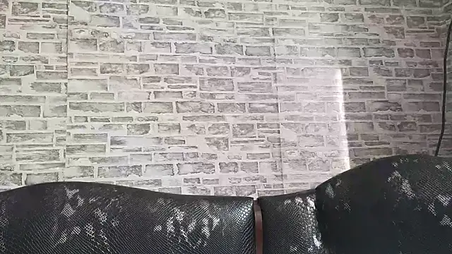 Snapshot of EdithManning chatting on 02-23-25, 09:55 EdithManning online show from 02-23-25, 09:55