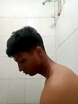 Snapshot of wolf_james123 chatting on 01-18-25, 11:44 wolf james123 online show from 01-18-25, 11:44