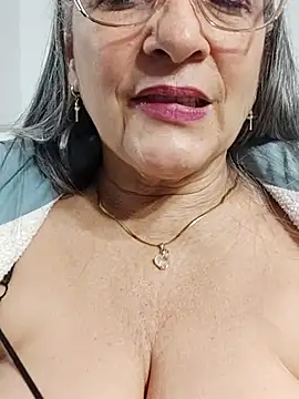 miisevvie  online show from 03-03-25, 09:44