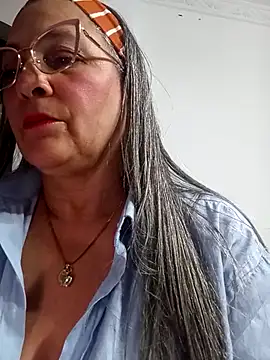 miisevvie  online show from 03-20-25, 09:04