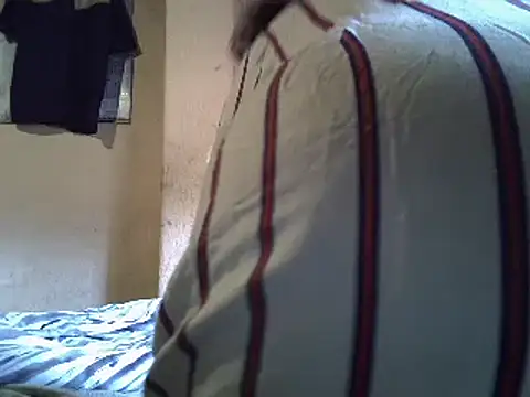 Snapshot of chubbydoll122 chatting on 12-23-25, 08:56 chubbydoll122 online show from 12-23-25, 08:56