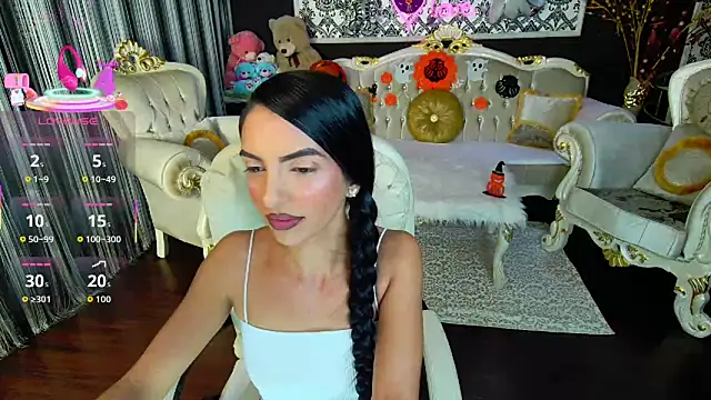 Snapshot of AllWay chatting on 10-27-25, 08:24 AllWay online show from 10-27-25, 08:24