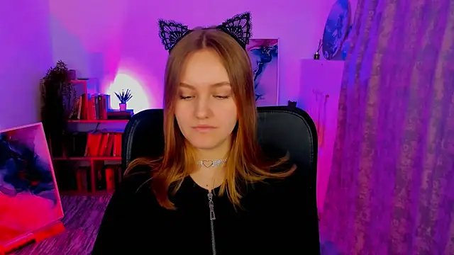 Snapshot of KellyPoter chatting on 12-21-24, 11:55 KellyPoter online show from 12-21-24, 11:55