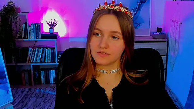 Snapshot of KellyPoter chatting on 12-21-24, 09:25 KellyPoter online show from 12-21-24, 09:25