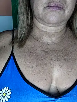 Kasandra Ho online show from 10-01-25, 02:28