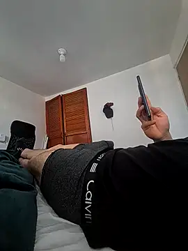 dragon1006 online show from 04-19-26, 12:04