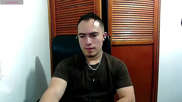 Snapshot of dragon1006 chatting on 05-21-26, 09:22 dragon1006 online show from 05-21-26, 09:22