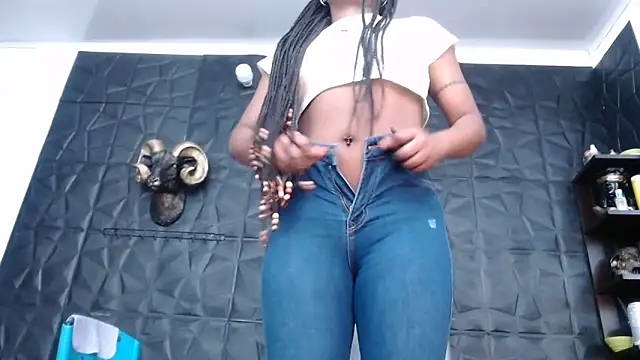 Hanna Fox 69 online show from 09-24-25, 04:49