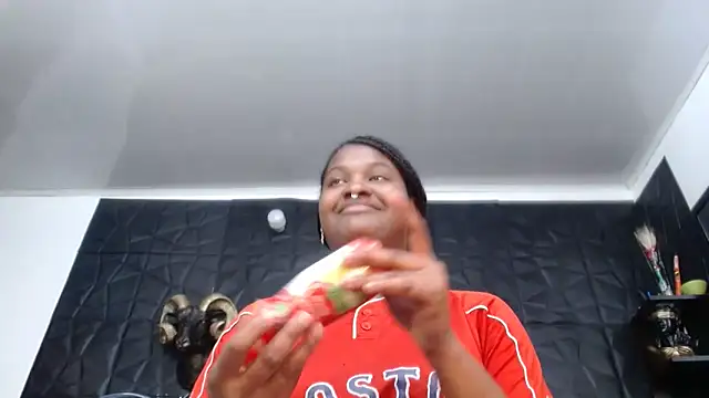 Snapshot of Hanna_Fox_69 chatting on 02-21-26, 11:22 Hanna Fox 69 online show from 02-21-26, 11:22