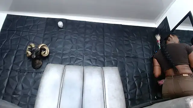 Snapshot of Hanna_Fox_69 chatting on 02-23-26, 09:50 Hanna Fox 69 online show from 02-23-26, 09:50