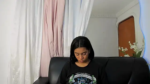 Fernanda brown18 online show from 11-26-25, 08:04