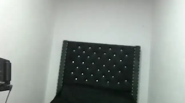 Snapshot of EbonyAscend chatting on 02-05-25, 01:22 EbonyAscend online show from 02-05-25, 01:22