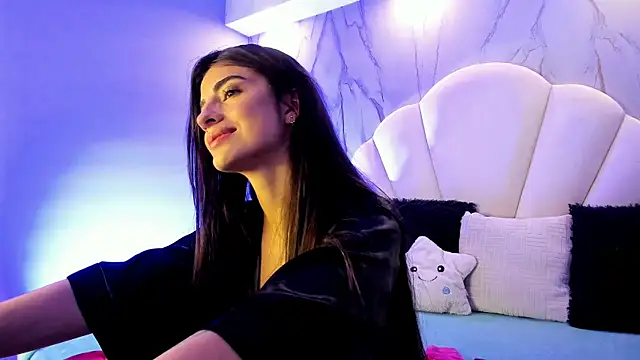 Megga Bluee online show from 03-04-25, 07:54