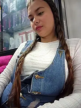 rapunzel069 online show from 12-02-25, 01:28