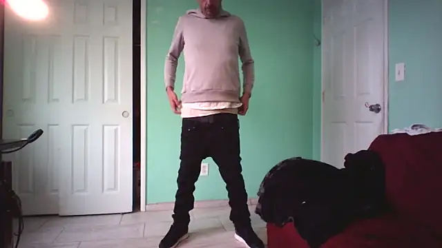 Snapshot of Pumpndeep chatting on 03-17-25, 06:00 Pumpndeep online show from 03-17-25, 06:00