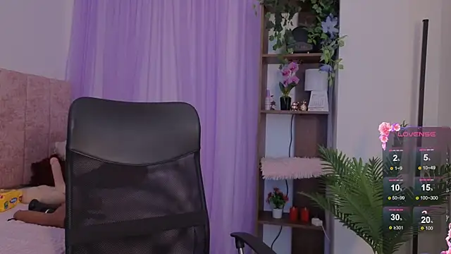 emilyrouxe online show from 01-15-26, 03:49