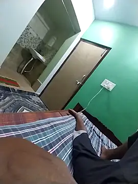 sudhastriper online show from 10-28-25, 06:54