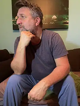 Snapshot of Haariglang chatting on 02-26-25, 10:04 Haariglang online show from 02-26-25, 10:04