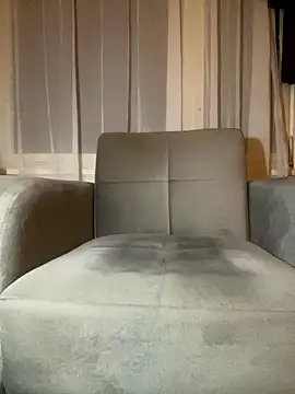 Snapshot of Haariglang chatting on 10-15-25, 04:45 Haariglang online show from 10-15-25, 04:45