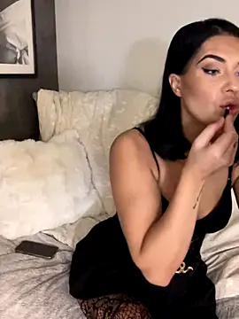 Snapshot of eemsii chatting on 10-24-25, 08:16 eemsii online show from 10-24-25, 08:16