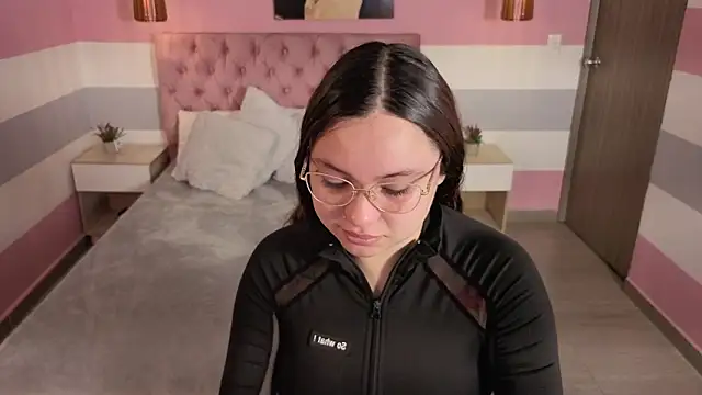 Carol Pinter online show from 02-10-26, 02:54