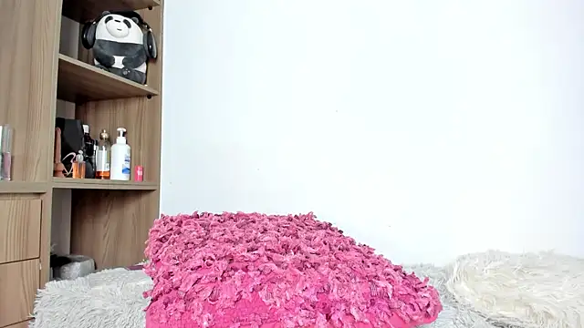 adelarangel online show from 12-12-24, 11:14