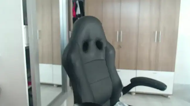 RoxanaLove9 online show from 02-20-25, 10:37