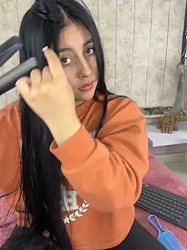 Annie9  online show from 03-14-25, 10:27