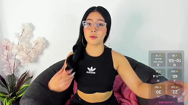 Annie9  online show from 03-22-25, 04:56