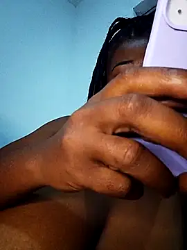 Snapshot of Daniela518 chatting on 03-11-26, 04:40 Daniela518 online show from 03-11-26, 04:40