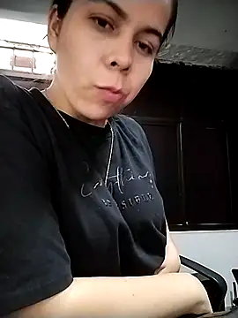 Lucianaferro  online show from 10-21-25, 03:02