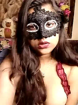 Snapshot of Hottyalia chatting on 12-08-24, 09:19 Hottyalia online show from 12-08-24, 09:19