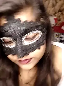 Snapshot of Hottyalia chatting on 12-30-24, 09:08 Hottyalia online show from 12-30-24, 09:08