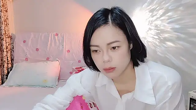 Linda-LL online show from 03-03-25, 02:36