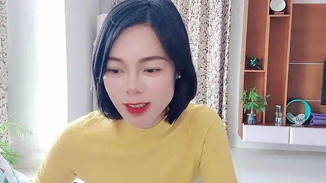 Linda-LL online show from 03-23-25, 04:05