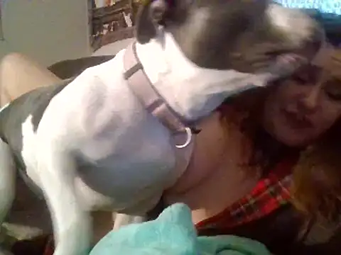 IvanaPlenty online show from 12-22-24, 01:44