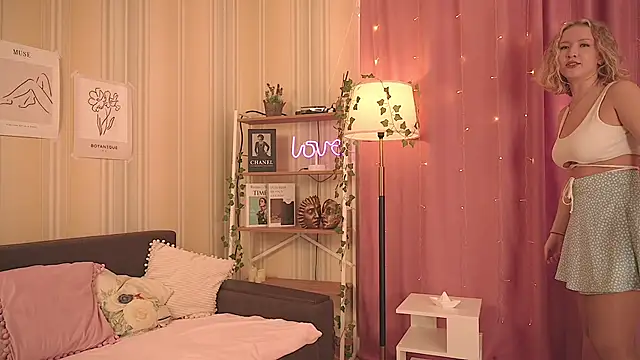 ms evasweet online show from 06-12-26, 10:36
