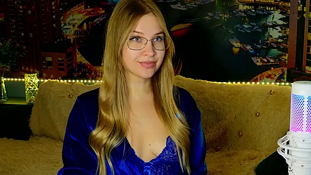 Snapshot of pusyavykusya chatting on 12-10-24, 01:22 pusyavykusya online show from 12-10-24, 01:22