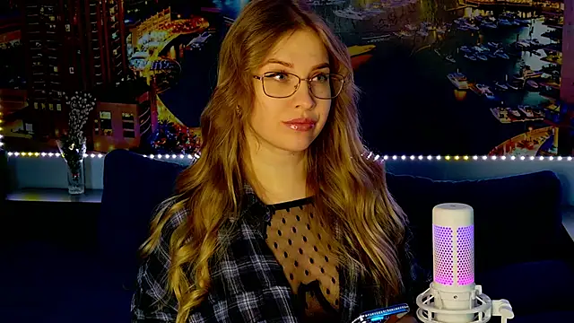 Snapshot of pusyavykusya chatting on 01-09-25, 11:25 pusyavykusya online show from 01-09-25, 11:25