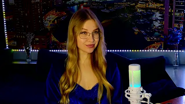 Snapshot of pusyavykusya chatting on 01-09-25, 08:22 pusyavykusya online show from 01-09-25, 08:22