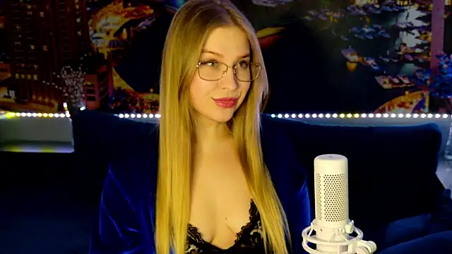 Snapshot of pusyavykusya chatting on 01-23-25, 08:13 pusyavykusya online show from 01-23-25, 08:13