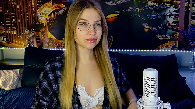 Snapshot of pusyavykusya chatting on 01-30-25, 11:55 pusyavykusya online show from 01-30-25, 11:55