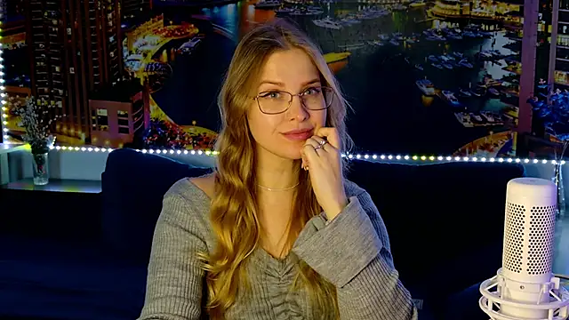 Snapshot of pusyavykusya chatting on 02-06-25, 08:13 pusyavykusya online show from 02-06-25, 08:13