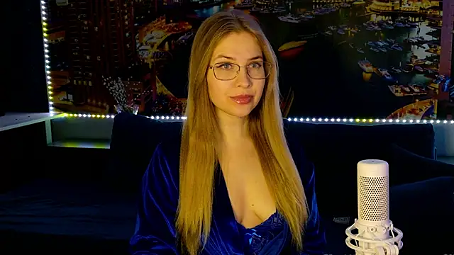 Snapshot of pusyavykusya chatting on 02-12-25, 07:24 pusyavykusya online show from 02-12-25, 07:24