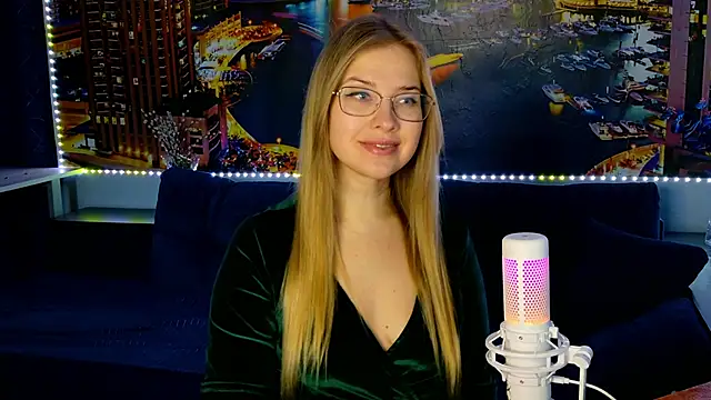 Snapshot of pusyavykusya chatting on 02-13-25, 12:00 pusyavykusya online show from 02-13-25, 12:00