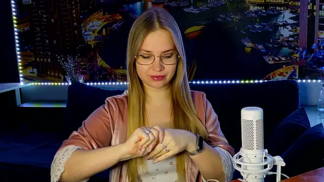 Snapshot of pusyavykusya chatting on 02-17-25, 08:26 pusyavykusya online show from 02-17-25, 08:26