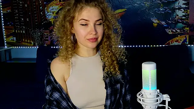 Snapshot of pusyavykusya chatting on 02-20-25, 12:15 pusyavykusya online show from 02-20-25, 12:15