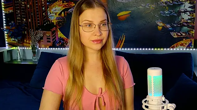 Snapshot of pusyavykusya chatting on 03-19-25, 12:23 pusyavykusya online show from 03-19-25, 12:23